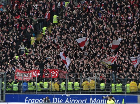 Eintracht Frankfurt vs VfB Stuttgart (0-2) (4)