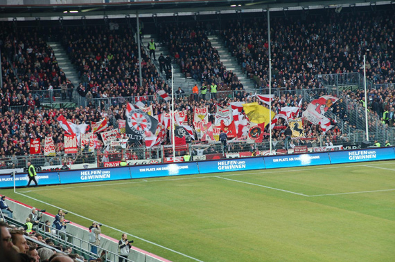 FC St. Pauli vs VfB Stuttgart (1-2) (5)