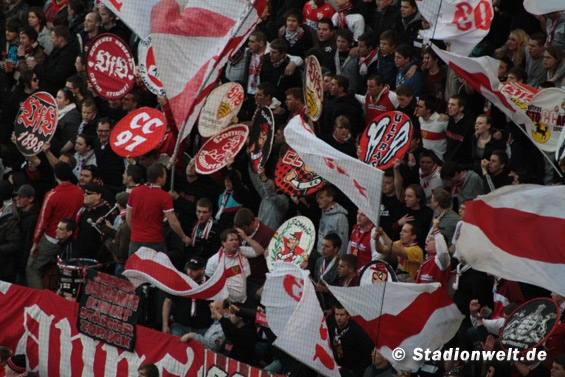 VfB Stuttgart vs VfL Wolfsburg (1-1) (7)
