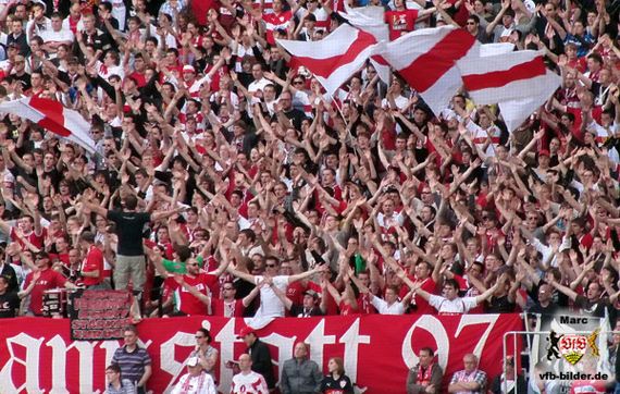 VfB Stuttgart vs 1. FC Kaiserslautern (2-4) (4)