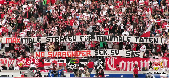 VfB Stuttgart vs 1. FC Kaiserslautern (2-4) (11)