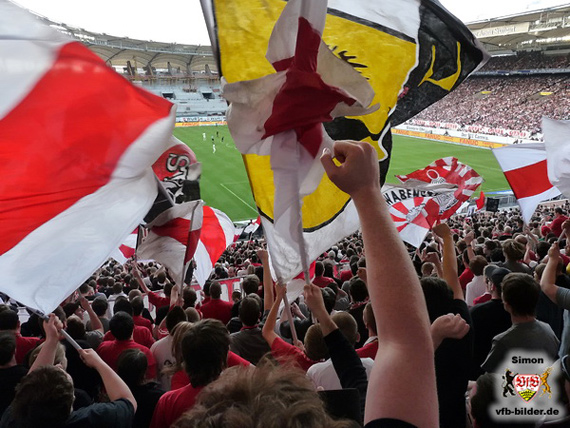 VfB Stuttgart vs 1. FC Kaiserslautern (2-4) (13)