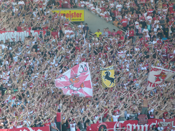 VfB Stuttgart vs Hannover 96 (2-1) (30)