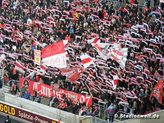 VfB Stuttgart vs FC St. Pauli (2-0) (7)
