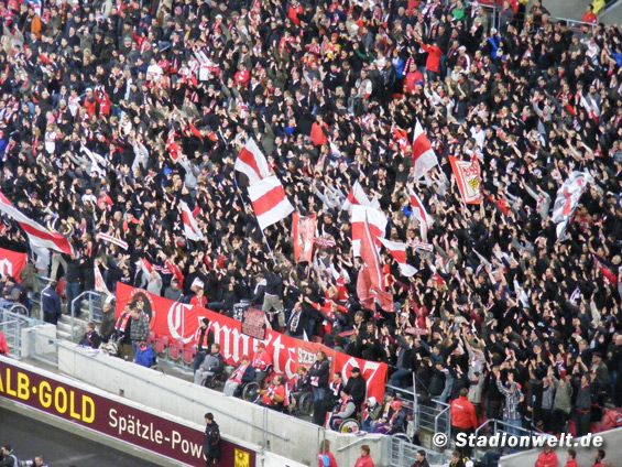 VfB Stuttgart vs FC St. Pauli (2-0) (18)