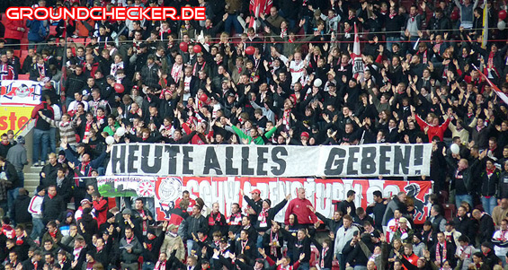 VfB Stuttgart vs FC St. Pauli (2-0) (22)