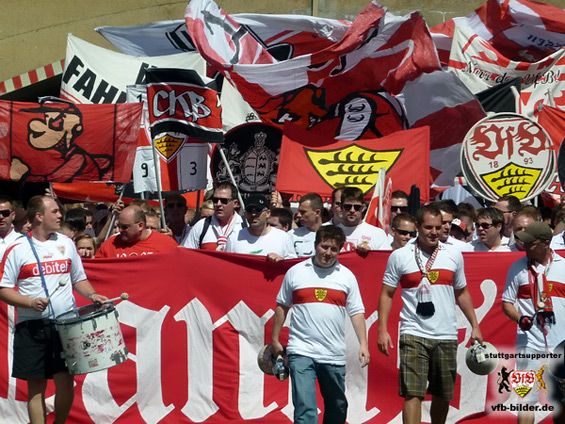 VfB Stuttgart vs FC Schalke 04 (3-0) (40)