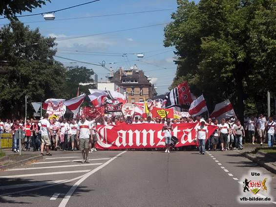 VfB Stuttgart vs FC Schalke 04 (3-0) (41)