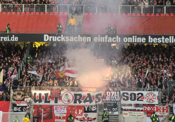 1. FC Nürnberg vs VfB Stuttgart (2-2) (5)