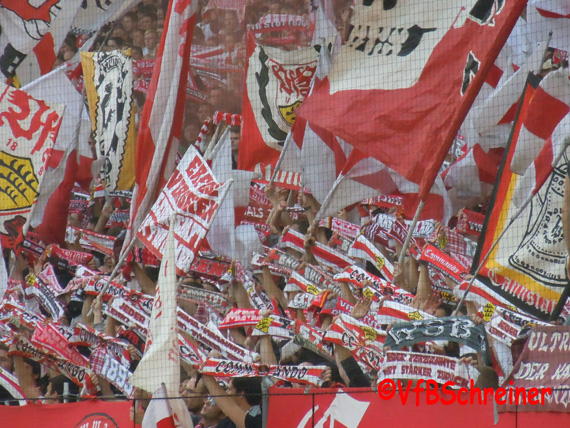 VfB Stuttgart vs Borussia Dortmund (1-1) (24)
