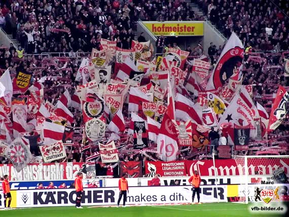 VfB Stuttgart vs FC Augsburg (2-1) (40)