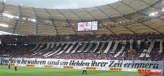VfB Stuttgart vs VfL Wolfsburg (3-2) (12)