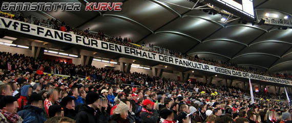 VfB Stuttgart vs FC Augsburg (2-1) (5)