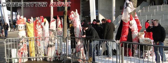 VfB Stuttgart vs FC Schalke 04 (3-1) (34)