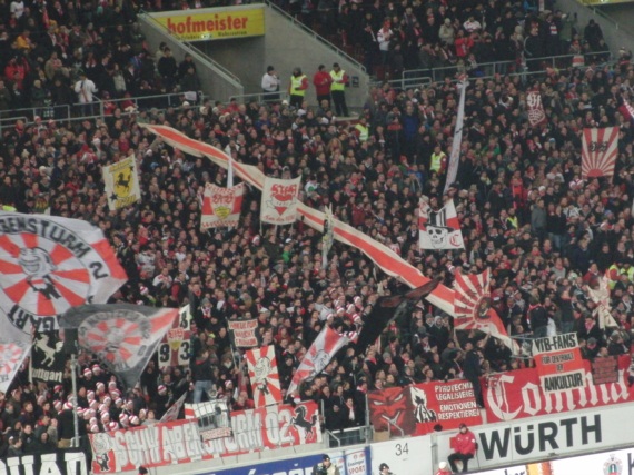 VfB Stuttgart vs FC Schalke 04 (3-1) (39)