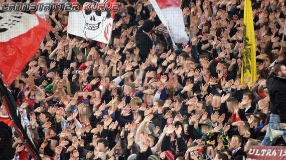 VfB Stuttgart vs FC St. Pauli (3-0) (18)