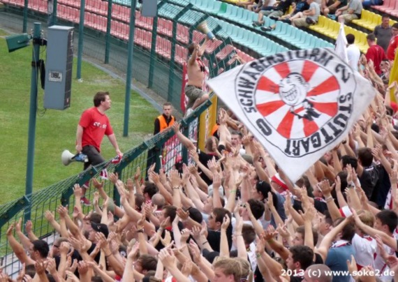 Berliner FC Dynamo vs VfB Stuttgart (0-2) (10)