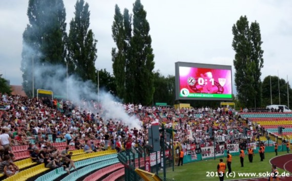 Berliner FC Dynamo vs VfB Stuttgart (0-2) (13)
