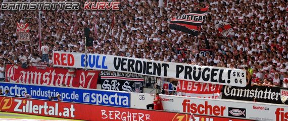 VfB Stuttgart vs 1. FC Köln (0-2) (34)