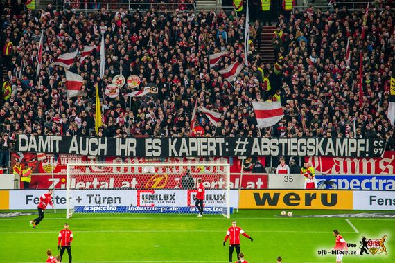 VfB Stuttgart vs Borussia Dortmund (2-3) (2)