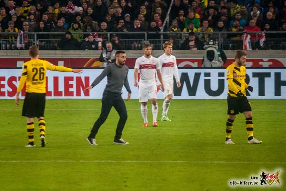 VfB Stuttgart vs Borussia Dortmund (2-3) (21)