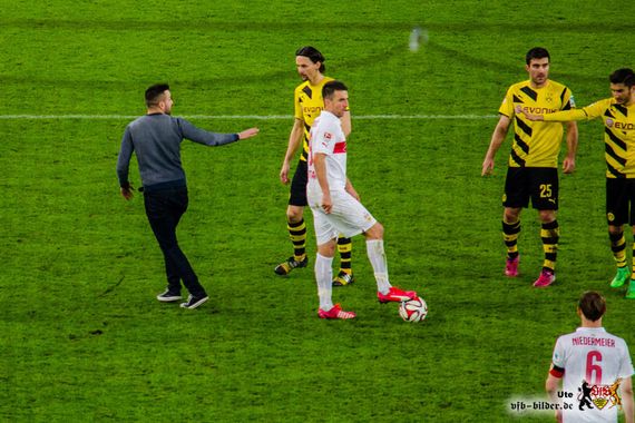 VfB Stuttgart vs Borussia Dortmund (2-3) (22)