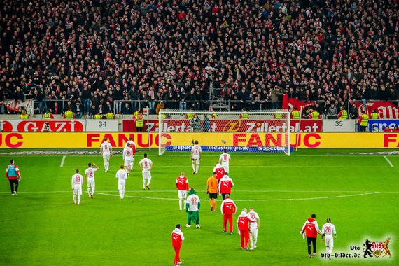 VfB Stuttgart vs Borussia Dortmund (2-3) (24)