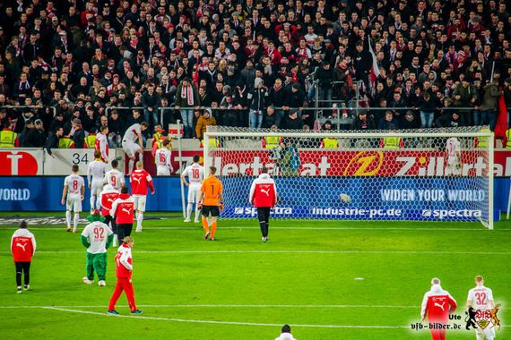 VfB Stuttgart vs Borussia Dortmund (2-3) (25)