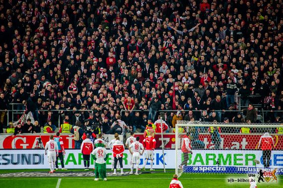 VfB Stuttgart vs Borussia Dortmund (2-3) (26)