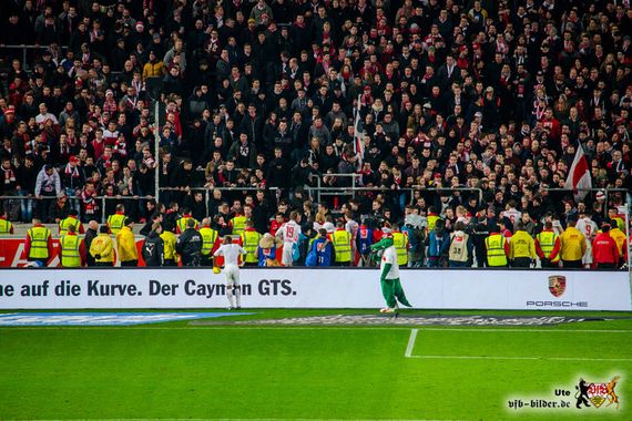 VfB Stuttgart vs Borussia Dortmund (2-3) (29)