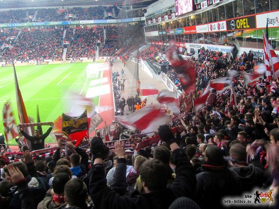 Bayer 04 Leverkusen vs VfB Stuttgart (4-0) (5)