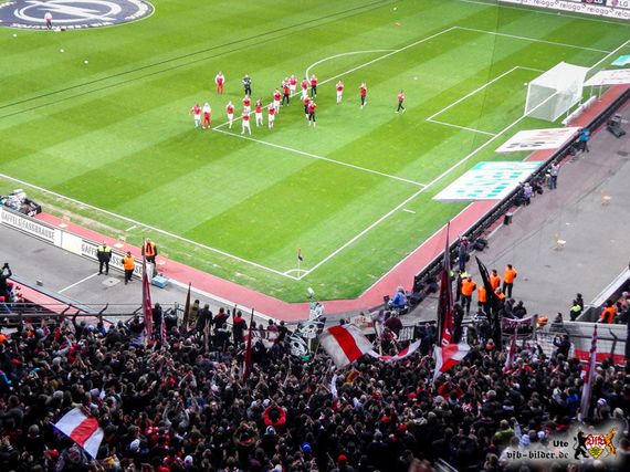 Bayer 04 Leverkusen vs VfB Stuttgart (4-0) (6)