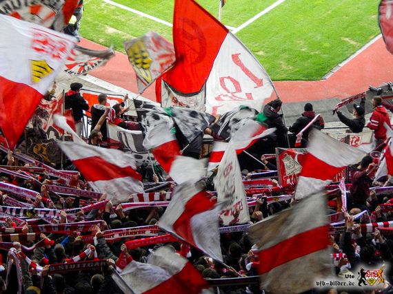 Bayer 04 Leverkusen vs VfB Stuttgart (4-0) (8)