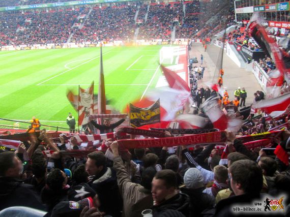Bayer 04 Leverkusen vs VfB Stuttgart (4-0) (11)