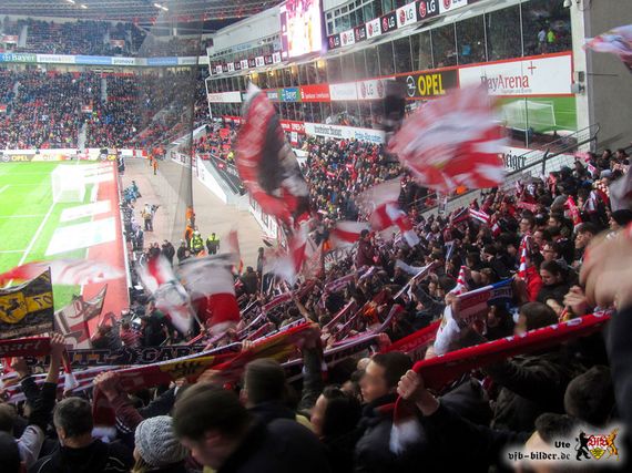 Bayer 04 Leverkusen vs VfB Stuttgart (4-0) (13)