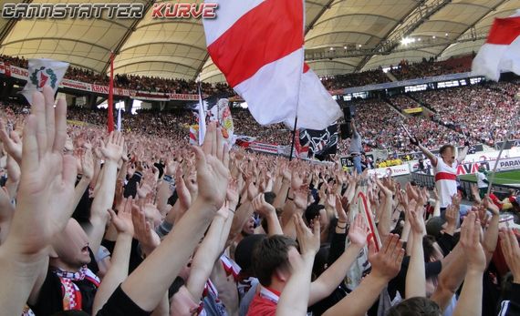 VfB Stuttgart vs Werder Bremen (3-2) (36)