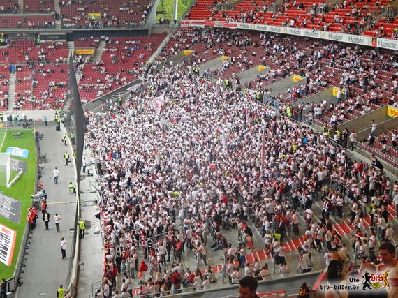 VfB Stuttgart vs 1. FC Köln (1-3) (1)