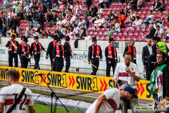 VfB Stuttgart vs 1. FC Köln (1-3) (3)