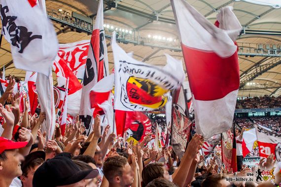 VfB Stuttgart vs 1. FC Köln (1-3) (9)