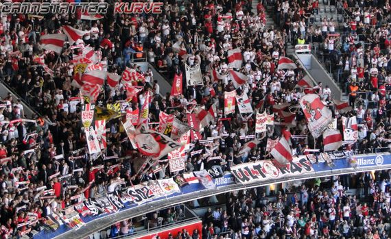FC Bayern München vs VfB Stuttgart (4-0) (3)