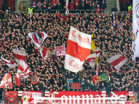 VfB Stuttgart vs Hamburger SV (2-1) (33)