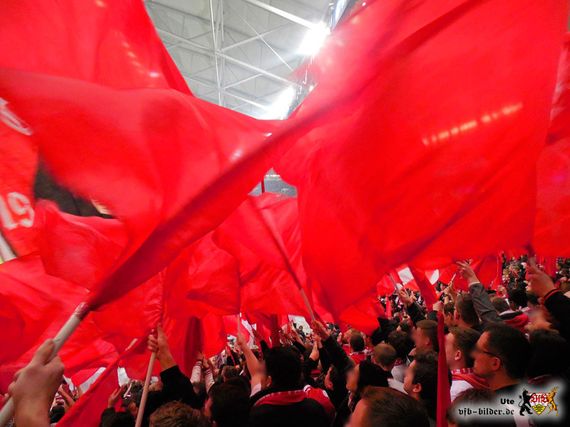 FC Schalke 04 vs VfB Stuttgart (1-1) (27)