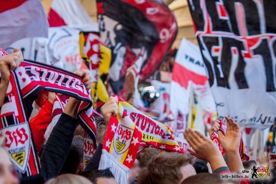 VfB Stuttgart vs Hannover 96 (1-2) (7)