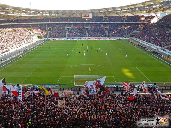 VfB Stuttgart vs Hannover 96 (1-2) (15)