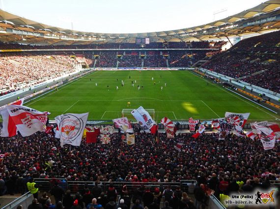 VfB Stuttgart vs Hannover 96 (1-2) (18)