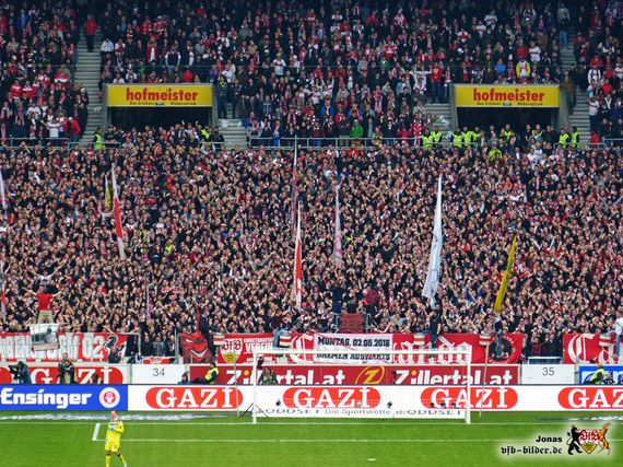 VfB Stuttgart vs FC Bayern München (1-3) (14)