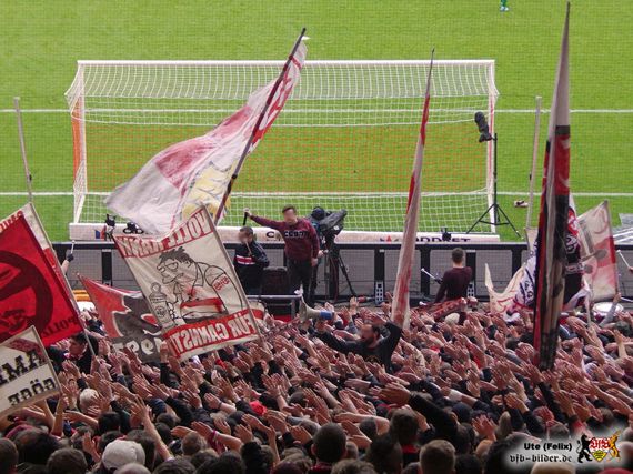 VfB Stuttgart vs FC Bayern München (1-3) (18)