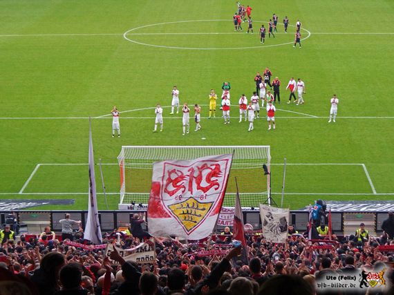 VfB Stuttgart vs FC Bayern München (1-3) (35)