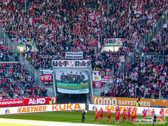 FC Augsburg vs VfB Stuttgart (1-0) (7)