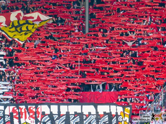 FC Augsburg vs VfB Stuttgart (1-0) (12)